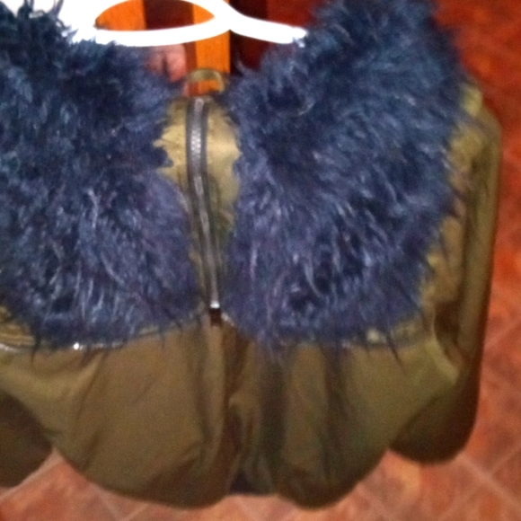 Brands:Bench., Fahrenheit ACTIVE (Black) , and Heart &Soul (Green) - Picture 5 of 5